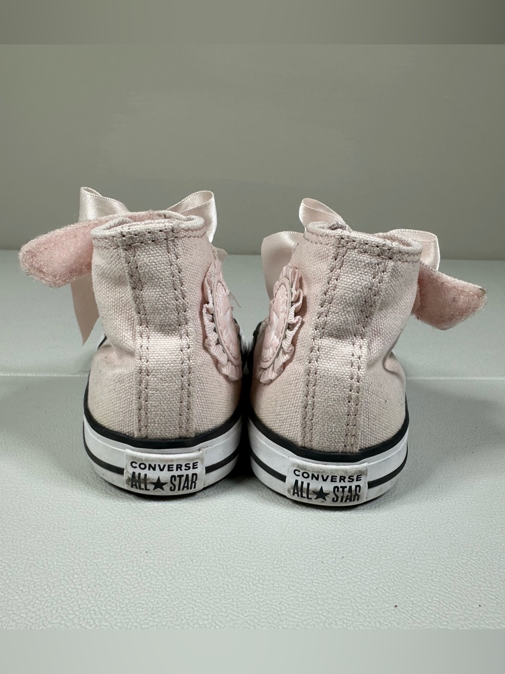 Converse Chuck Taylor All Star Ruffles & Bows Hi-Top Sneakers - Picture 6 of 11